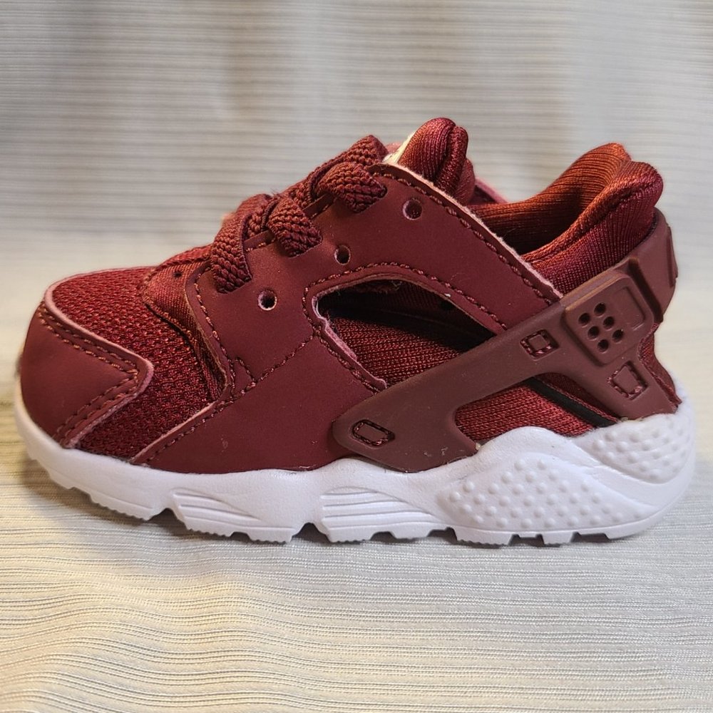 EUC Nike Infant Hurachi Run - Picture 12 of 13